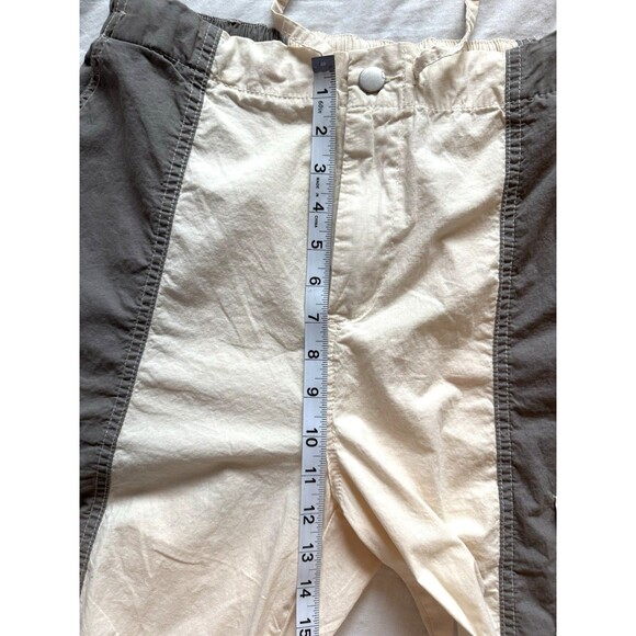 NWT Happily Grey Womens Two-Tone Cargo Pants Cream & Olive Size XL - Picture 4 of 10